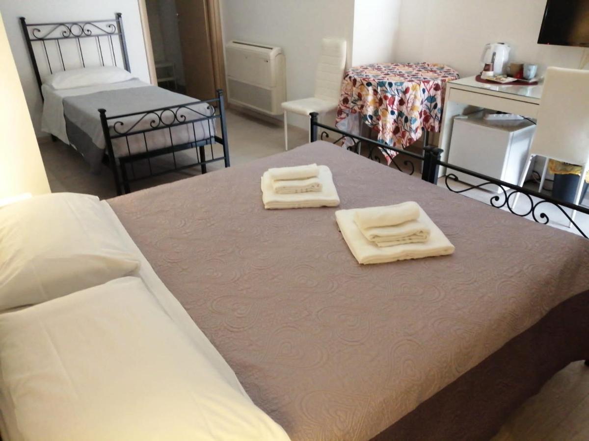 Dimora Santa Barbara Hotel Ferrara Eksteriør billede