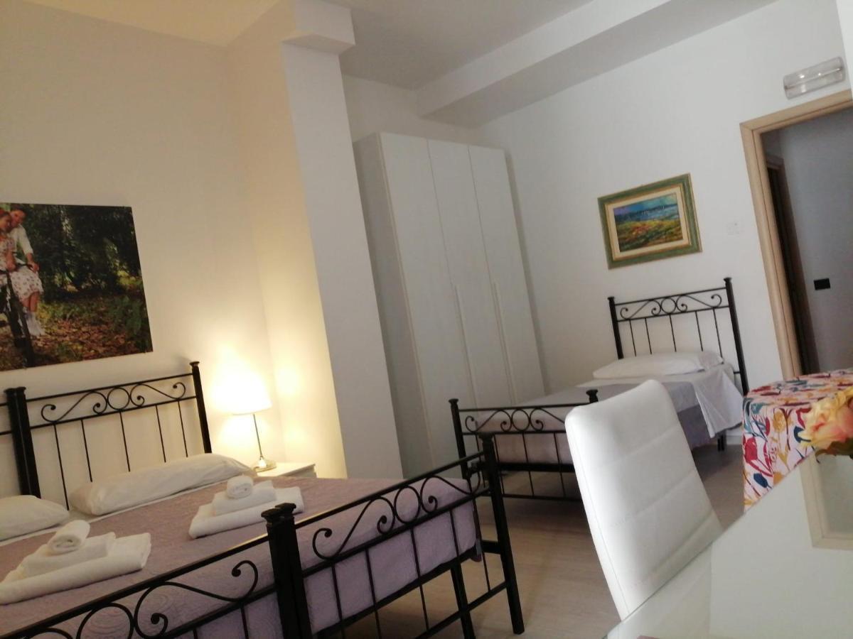 Dimora Santa Barbara Hotel Ferrara Eksteriør billede